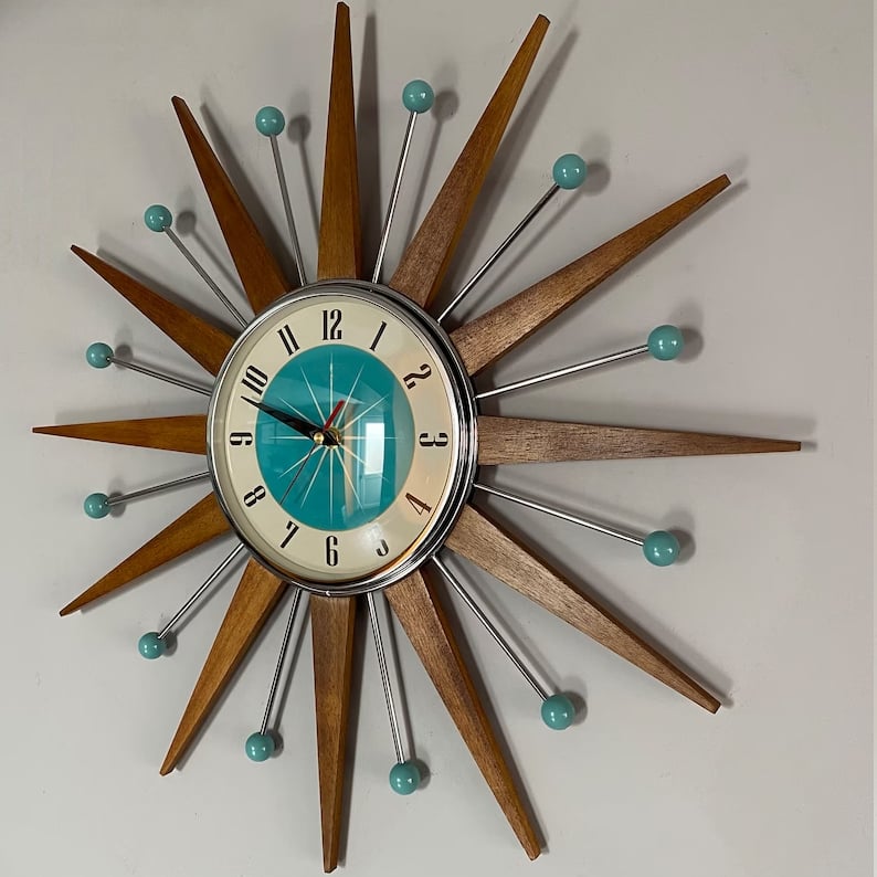 Handgemaakte wandklok in mid-century-stijl | Retro-wanddecoratie, stil & werkt op batterijen