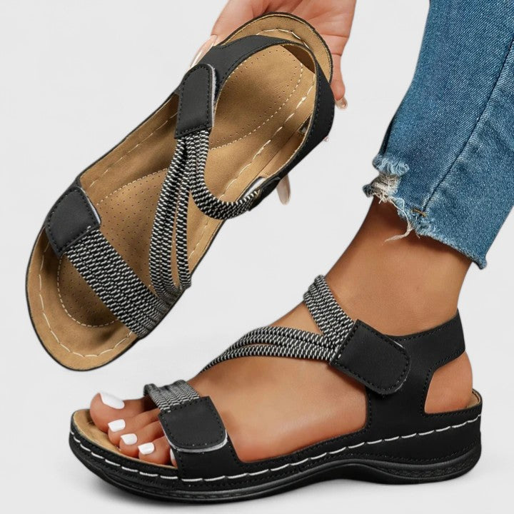 Sandalen met plateauzool, bandjes en open neus voor dames