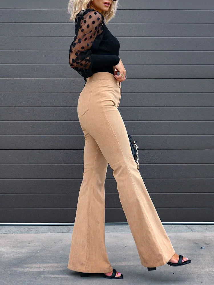 VelvetFlare – Trendy Corduroy Flare Broek voor Dames