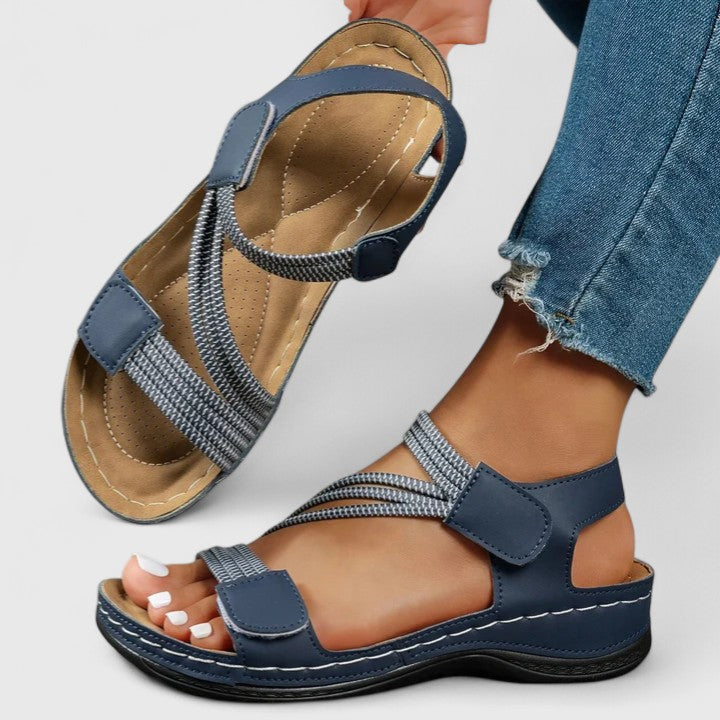 Sandalen met plateauzool, bandjes en open neus voor dames