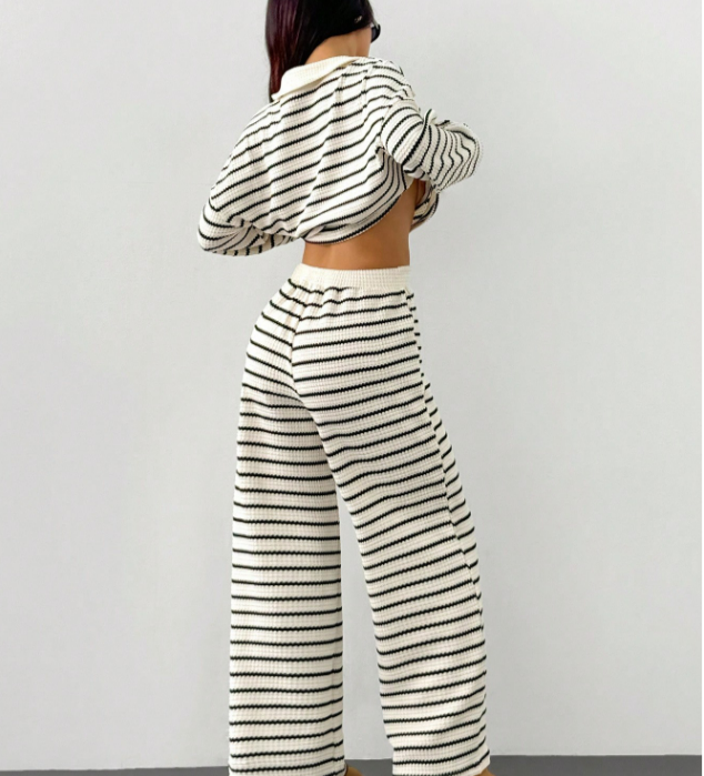 Set van twee gestreepte tops en broeken