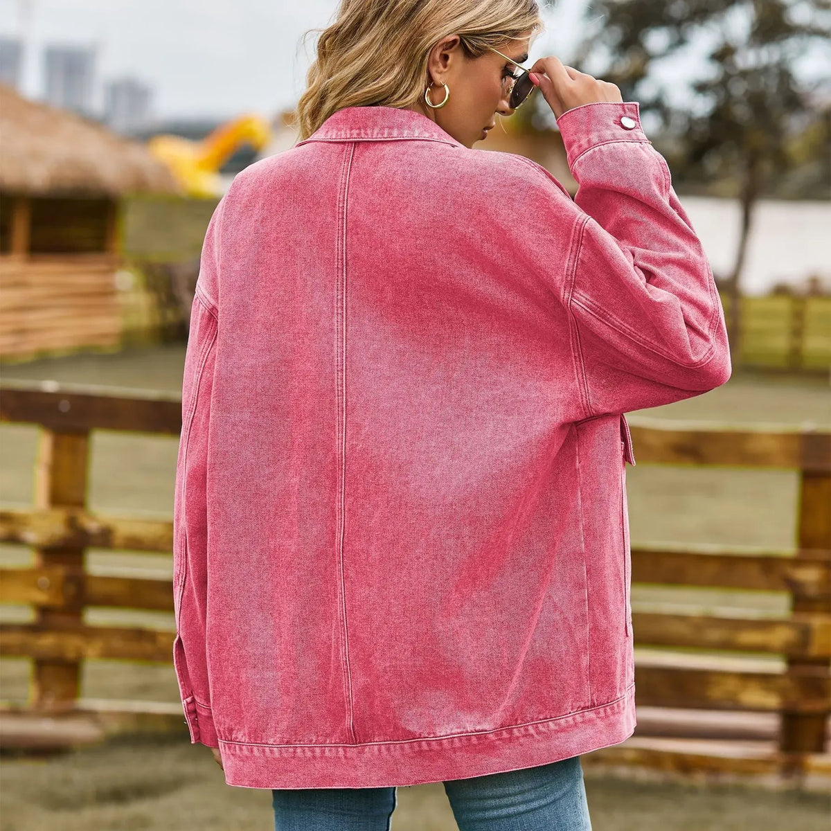 DenimCharm – klassiek vintage denim jack voor dames