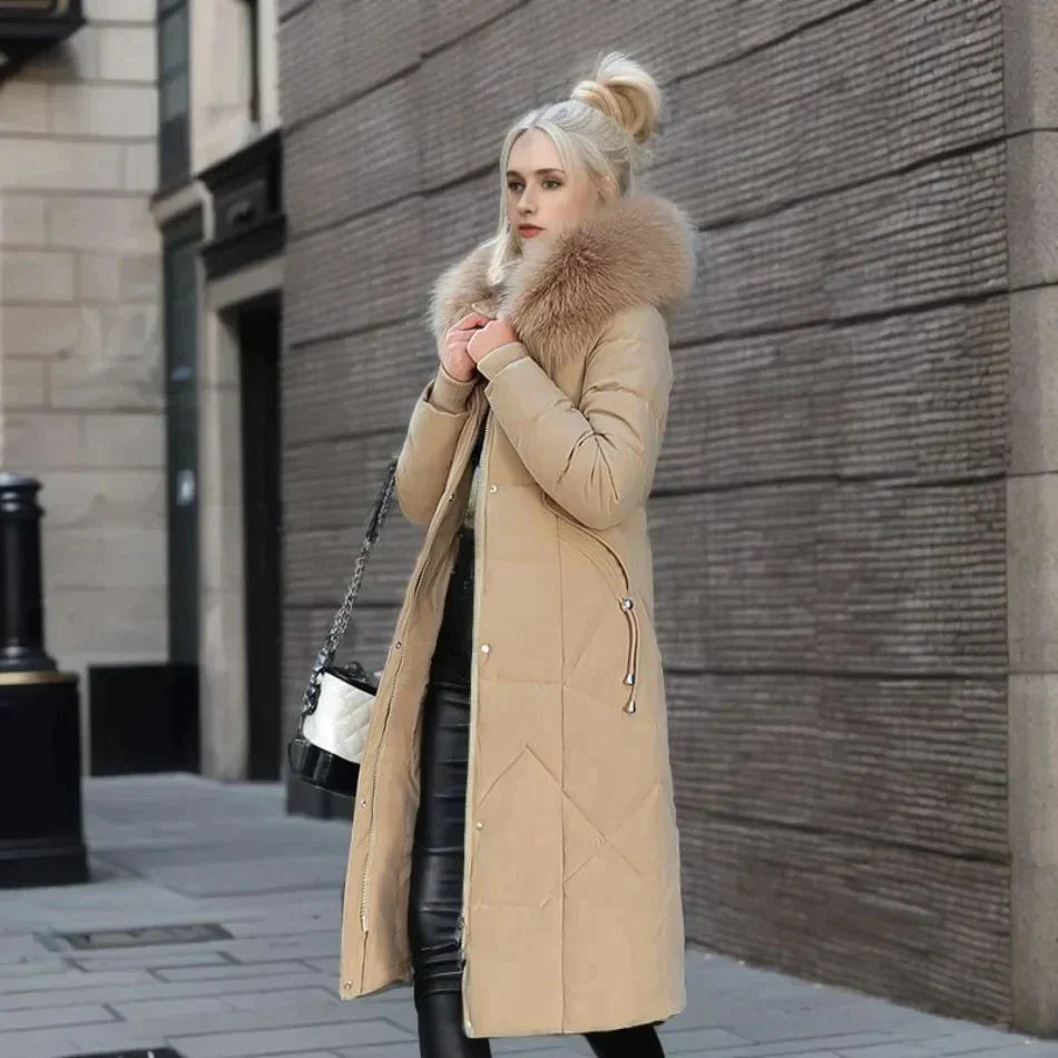 Lange gewatteerde winterjas met imitatiebont voor dames