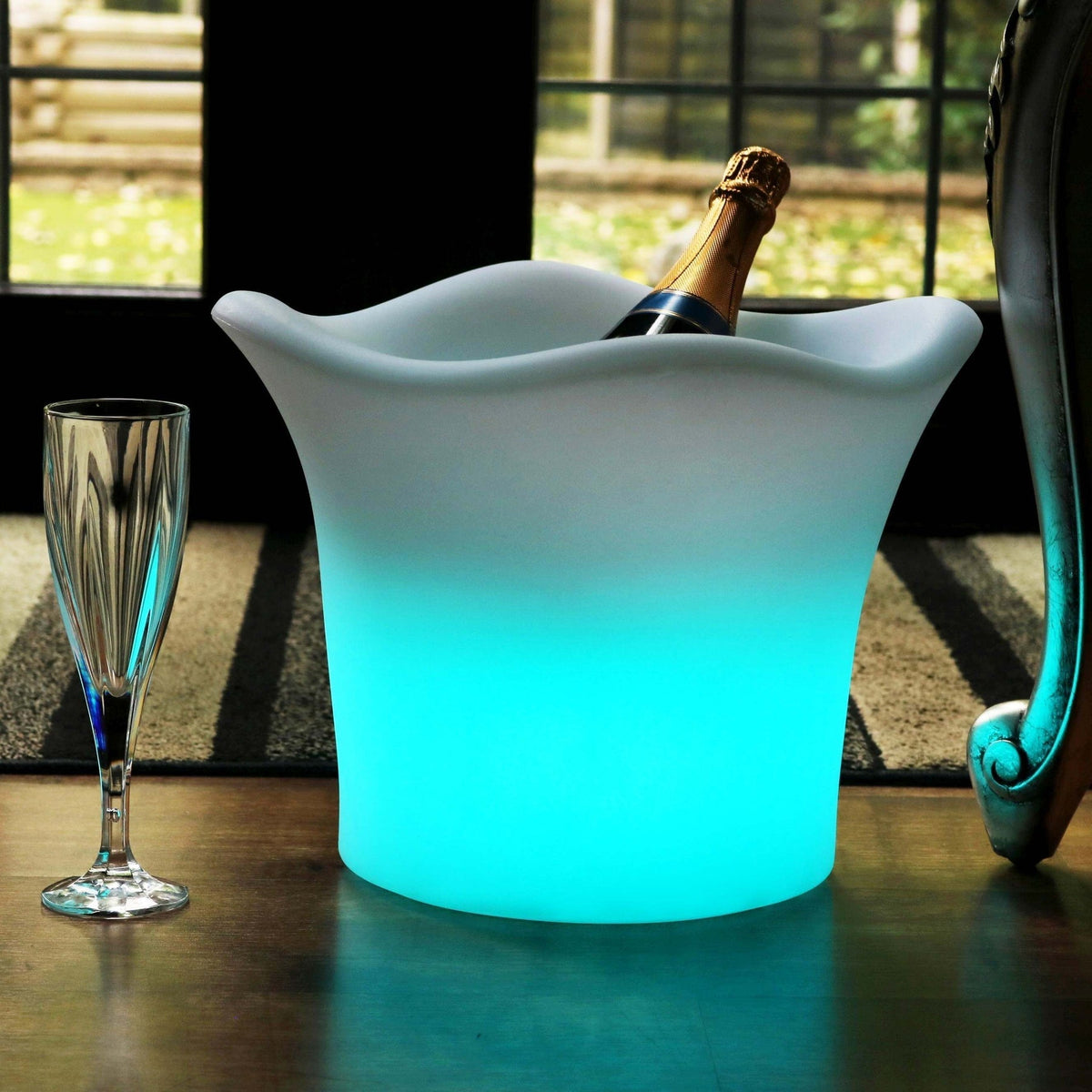 Luxe Kleurveranderende LED ijsemmer: luxe EN Draagbare Koeler Voor Drinken En Feestjes