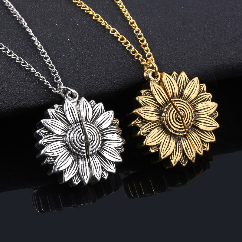 Gouden Zonnebloem Hangerketting met Gravure “You Are My Sunshine”