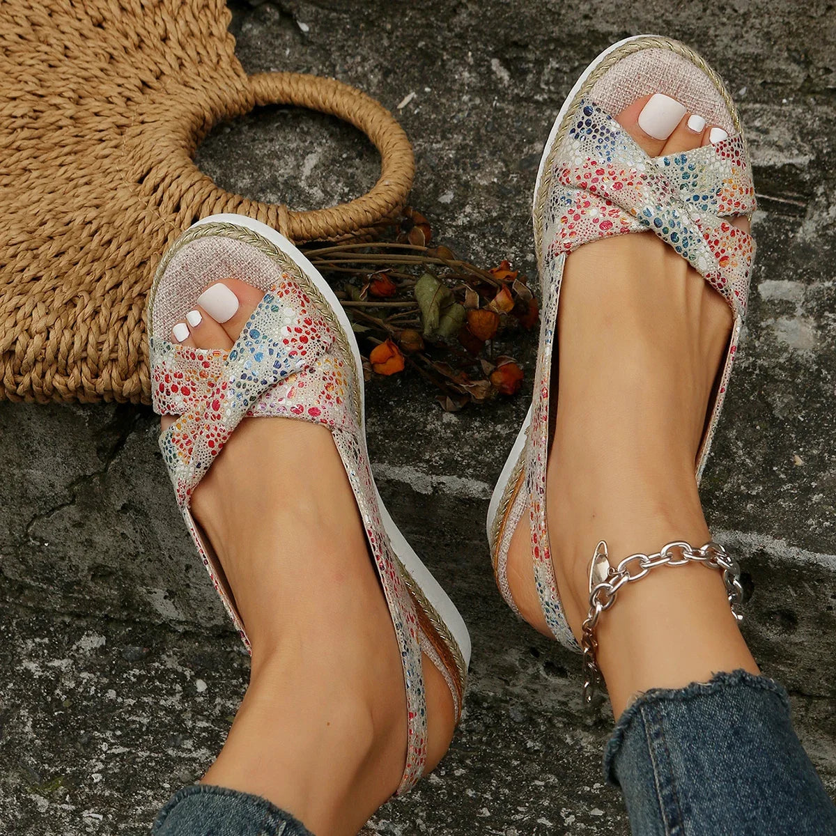 Hoymans ElevateStep – Modieuze Dames Sleehak Sandalen