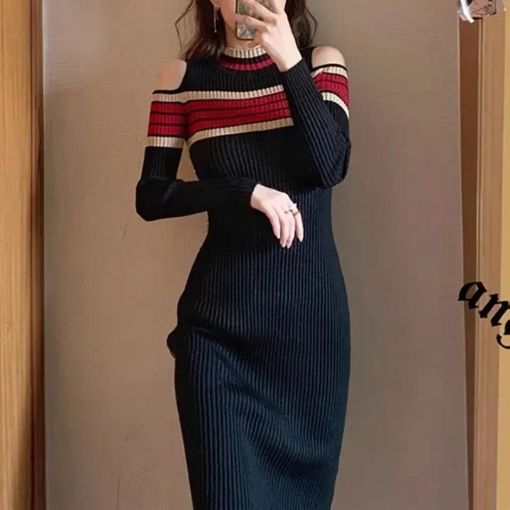 MoaLina - Ribgebreide Bodycon Jurk Met Open Been lange jurk open schouders open been lange mouwen strepen maxi jurk geribbeld