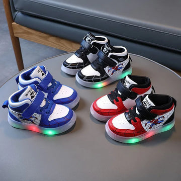 Hoymans GlowStep – Lichtgevende Sportieve Babyschoenen