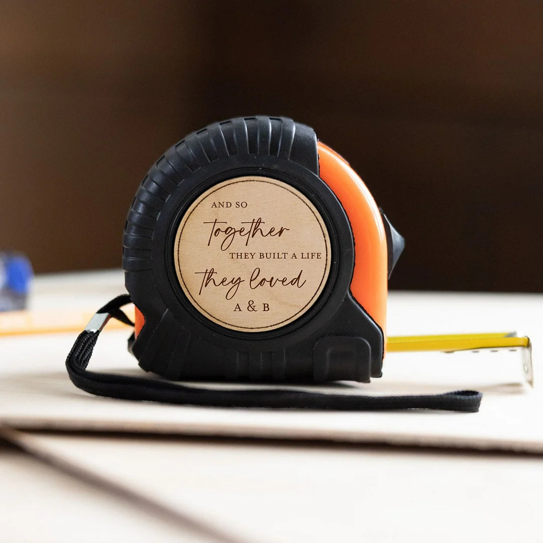 Gepersonaliseerde set met hamer en meetlint