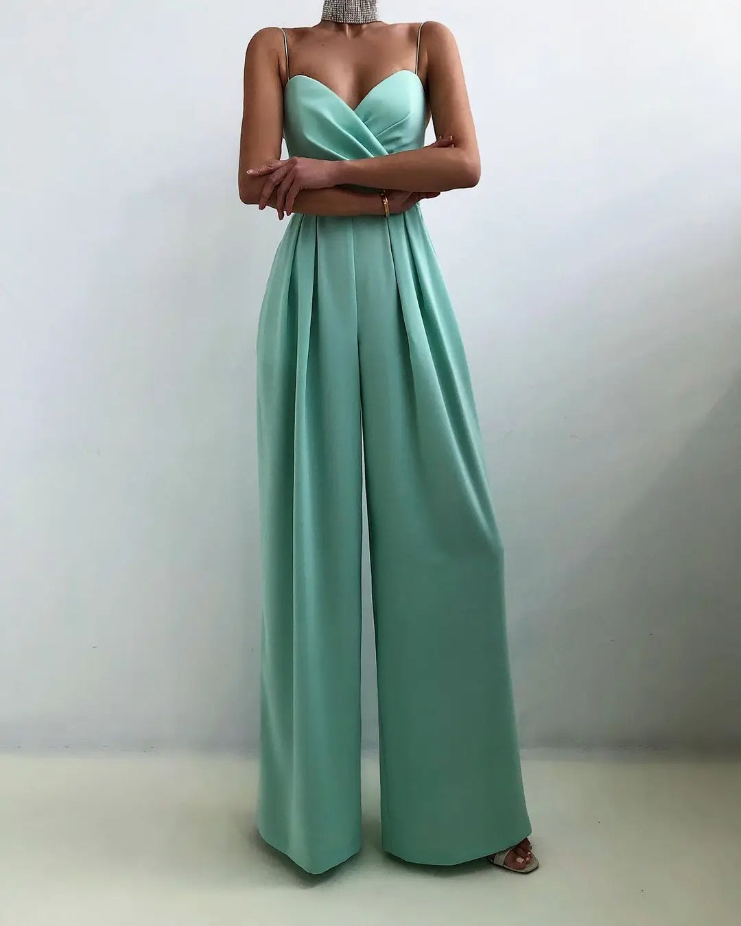 Penelope – Mouwloze Jumpsuit met Hoge Taille en Wijde Pijpen Dames