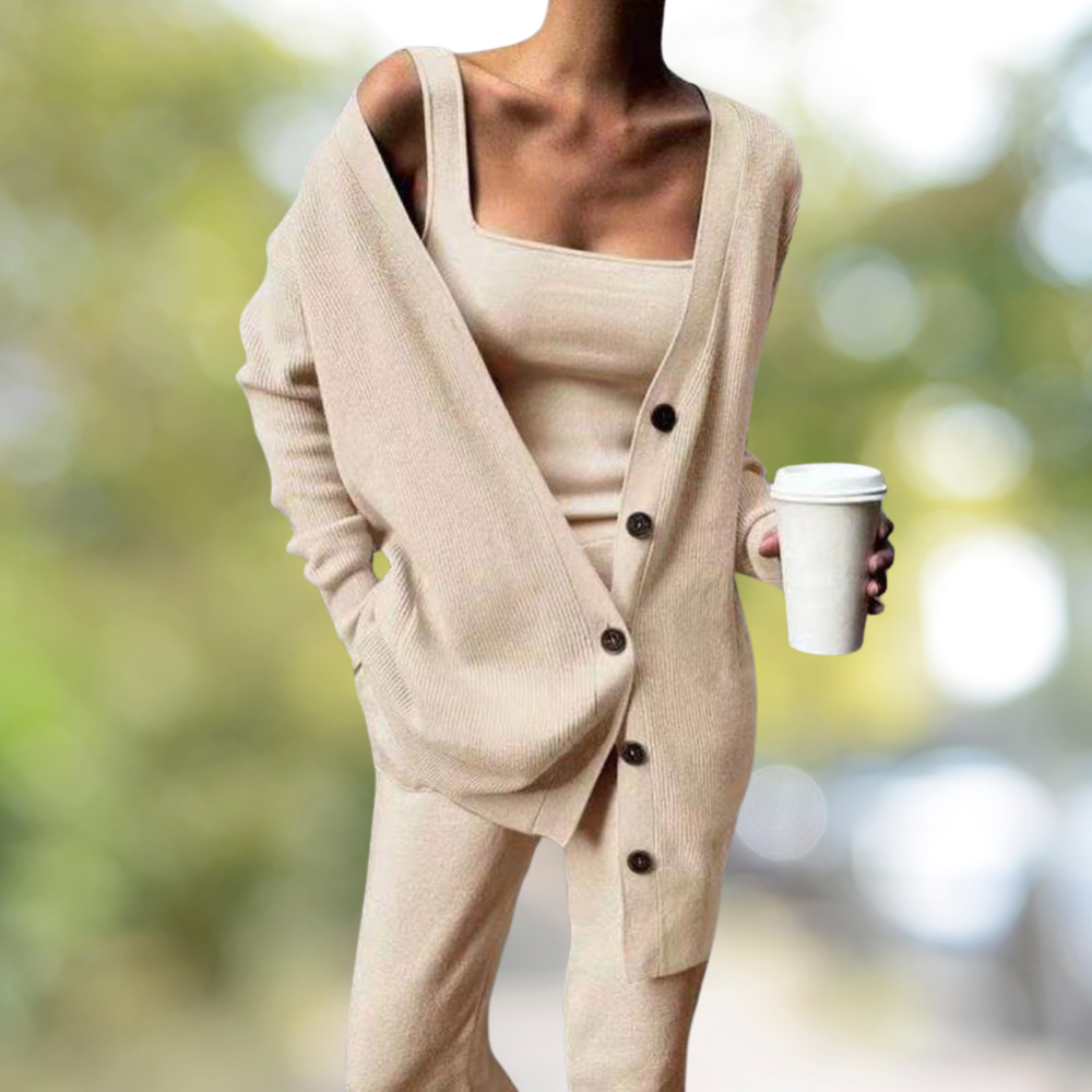 Milou - gebreid damespak in 3-delige set – top, broek en vest