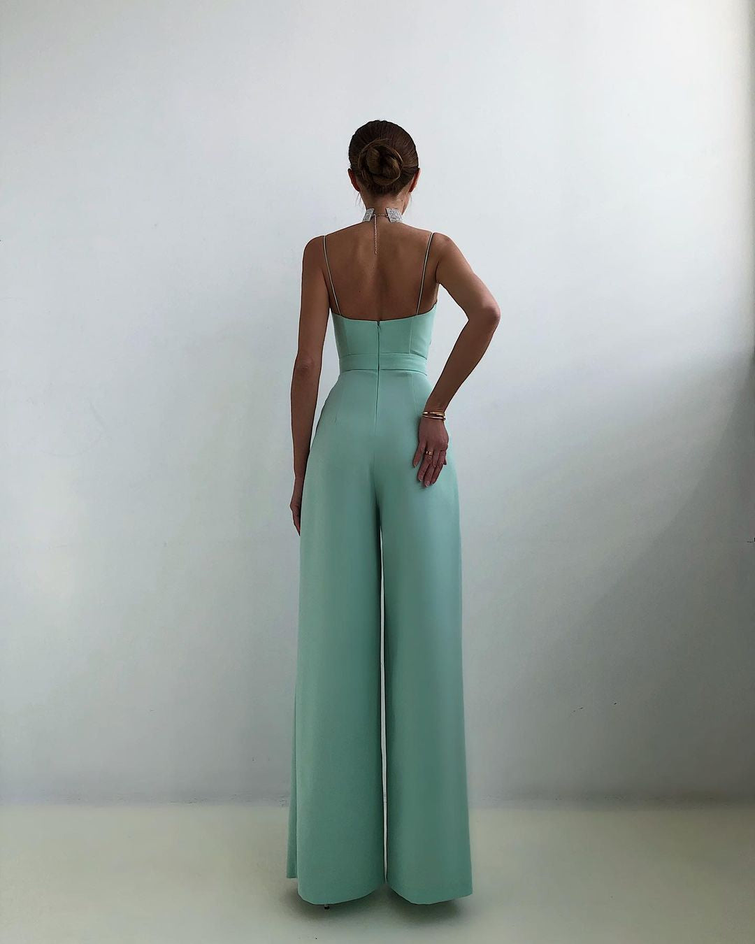 Elegante Jumpsuit met Spaghettibandjes en Wijde Pijpen