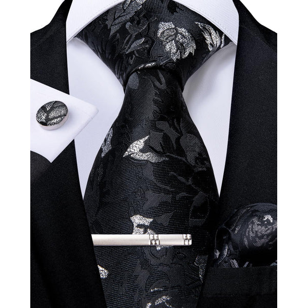 Herenset met paisleystropdas – edele accessoires voor bruiloften & evenementen