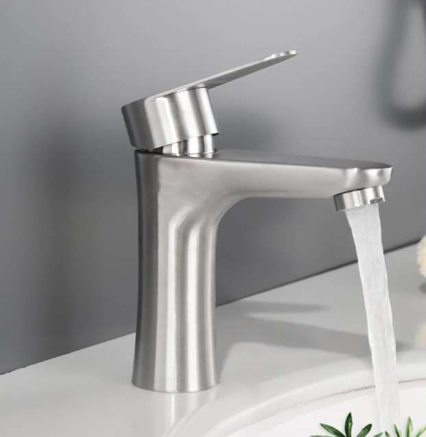 Roestvrijstalen wastafelkraan met eenhendelmengkraan – Modern design voor badkamer & wastafel