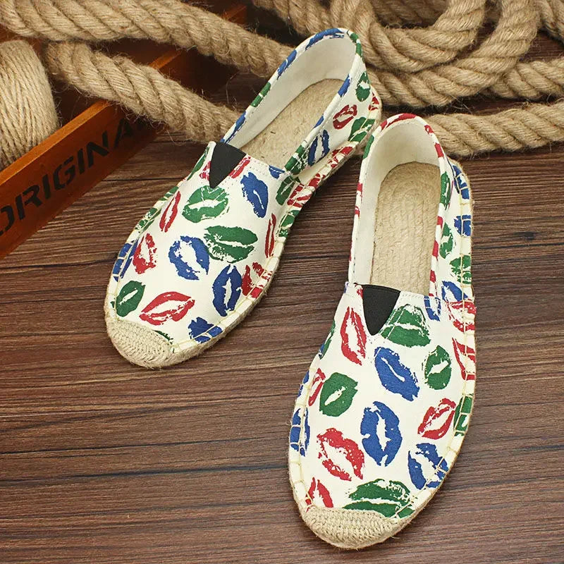 Ademend Canvas Slip-On Herenschoen met Graffiti-accent