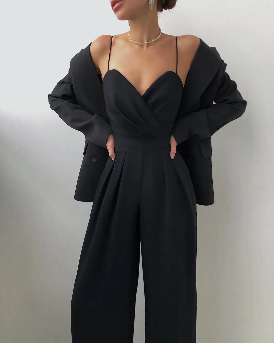 Mouwloze jumpsuit met hoge taille en wijde pijpen voor dames