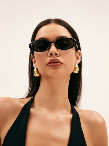lorena trendy ovale zonnebril met donkere glazen festivalbril dames vrouwen zomer zwart