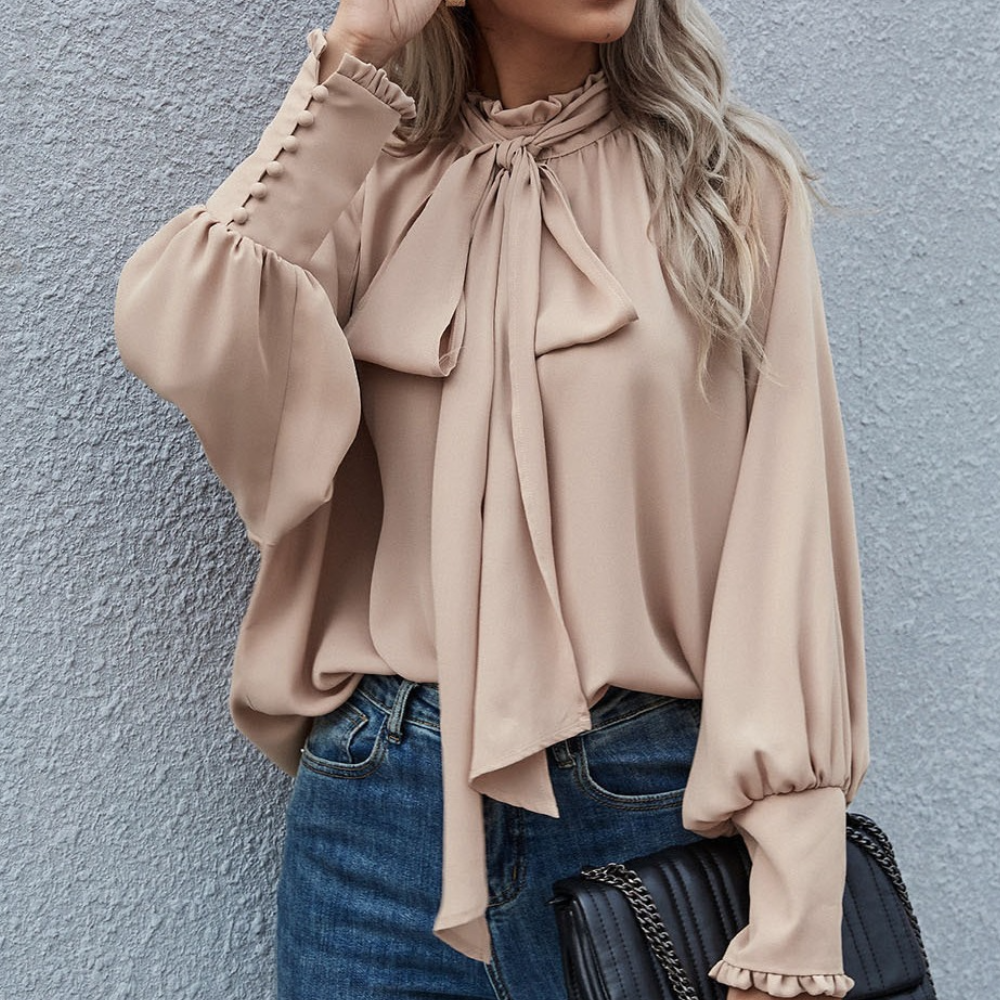Isalie - Chiffon blouse met strik en pofmouwen