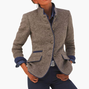 Dames blazer met reverskraag en knopen aan de voorkant