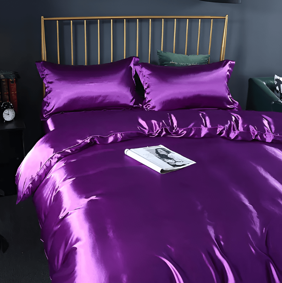 Beddengoedset van moerbeizijde