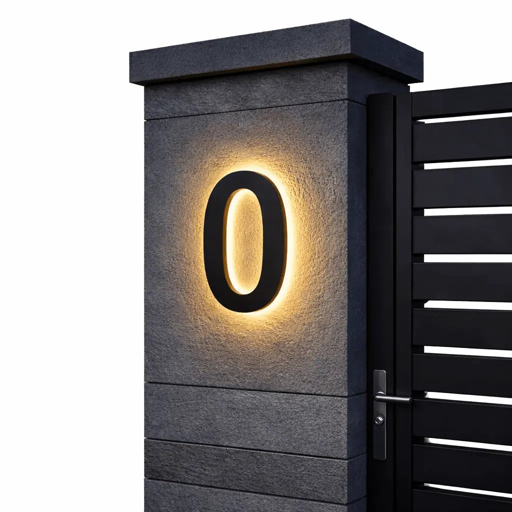 LED-huisnummerbord met achtergrondverlichting – modern, verlicht naambordje voor de ingang
