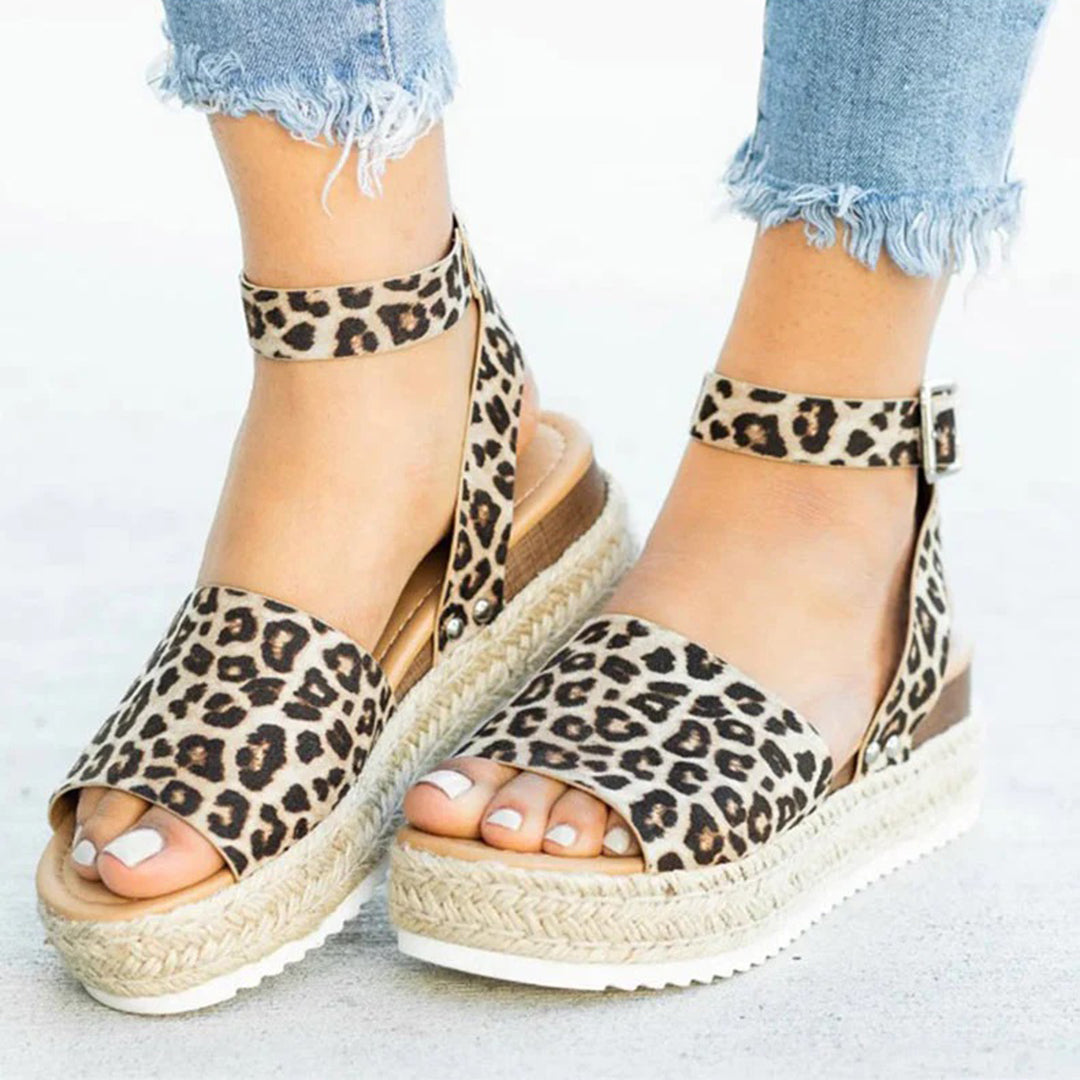 Soléa – Elegante Sleehak Sandalen voor de Zomer