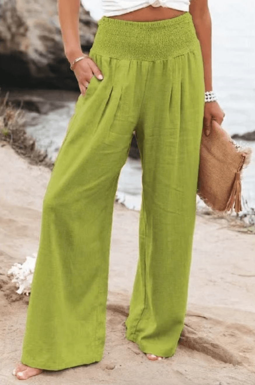 Deze zomerse palazzo broek combineert een luchtige pasvorm met een boho-chique uitstraling, perfect voor elke zomerse gelegenheid.