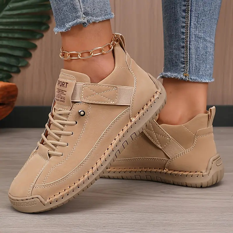 Lichte leren sneakers voor dames