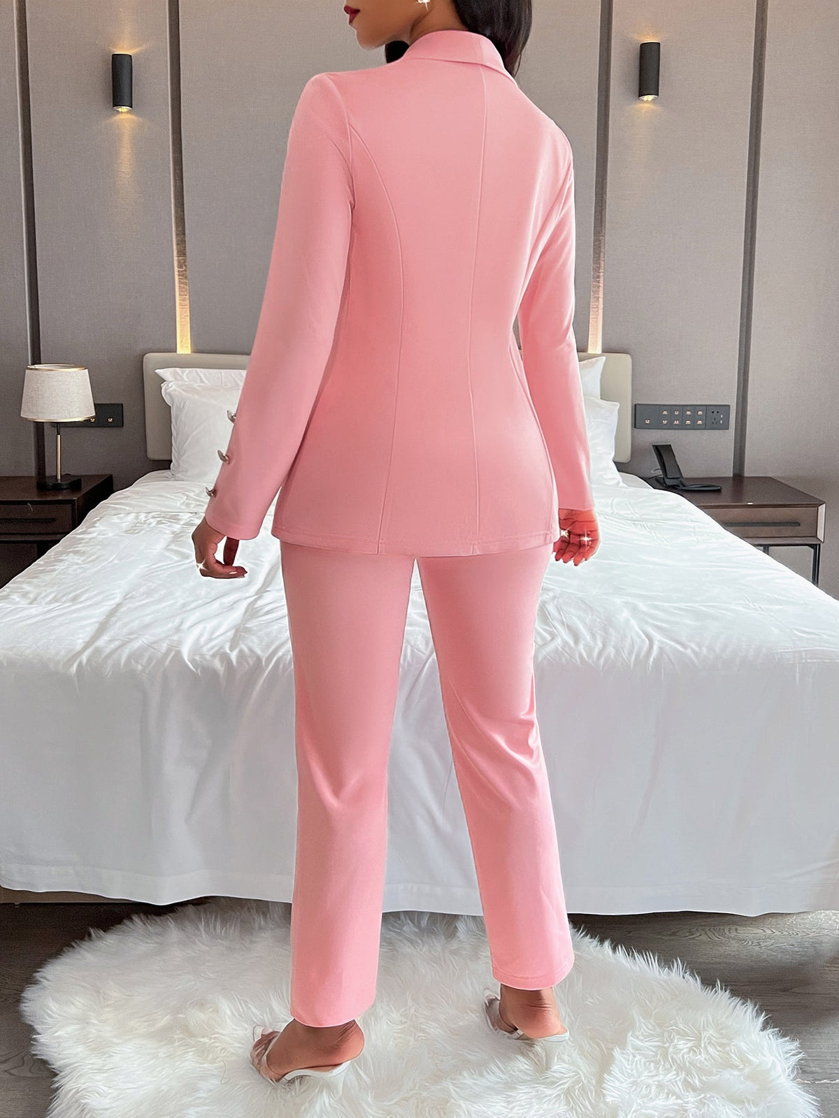 chique blazer set met knopen elegant blazer broek nette broek damespak dameskleding werkkleding zomer lente roze