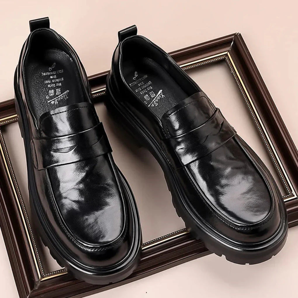 Heren leren loafers met moc-toe en penny-strap
