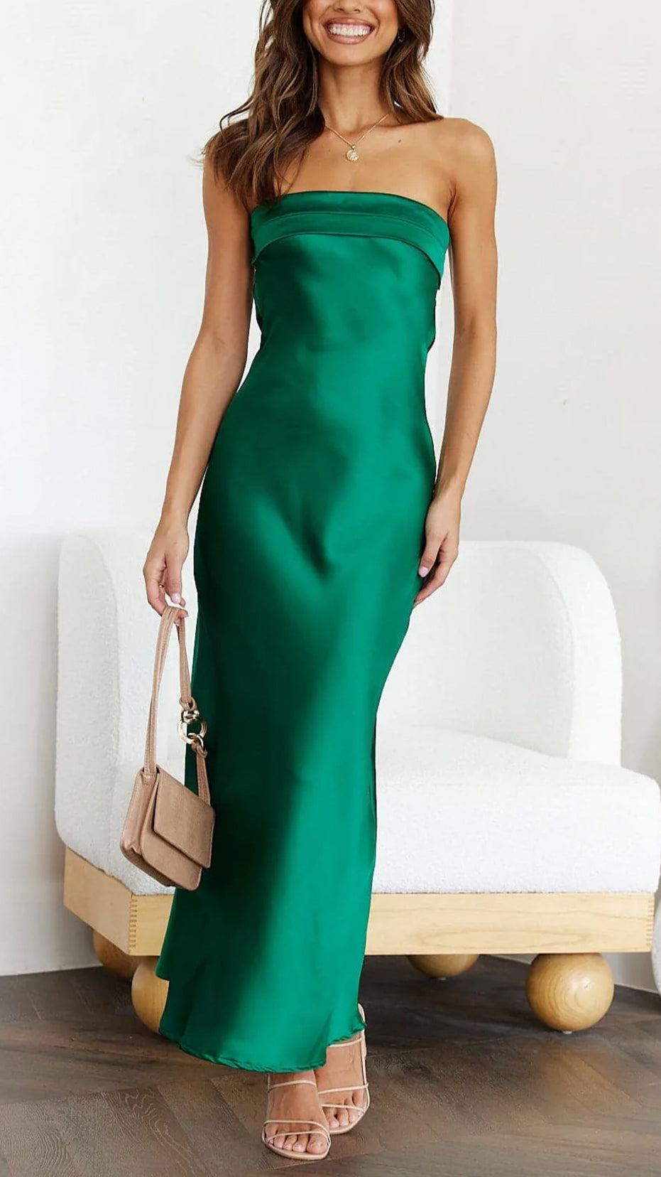 Fara - elegante Off Shoulder Satijn Jurk