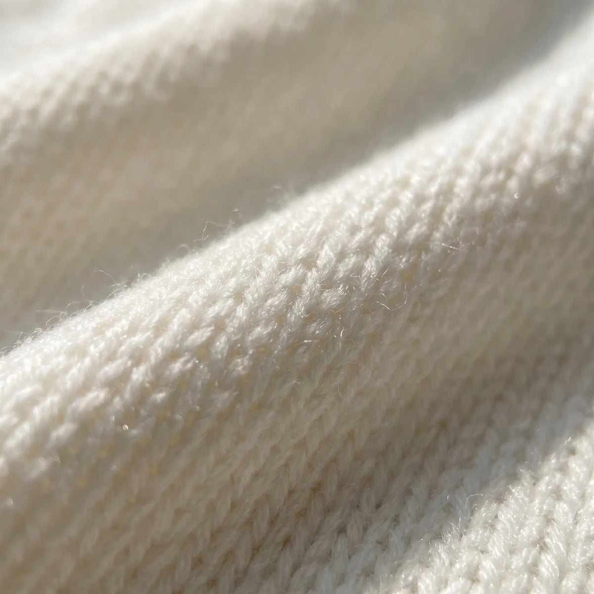 VeloriaRelaxed Mock-Neck Knitted Jumper