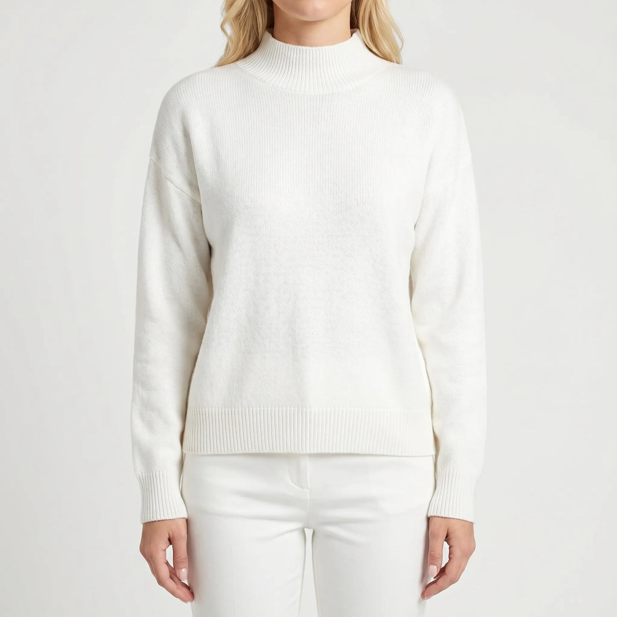 VeloriaRelaxed Mock-Neck Knitted Jumper