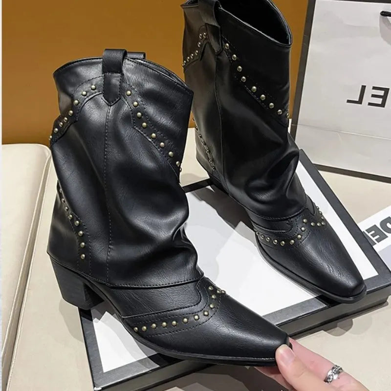 Angelica westernenkellaarsjes voor dames met studs