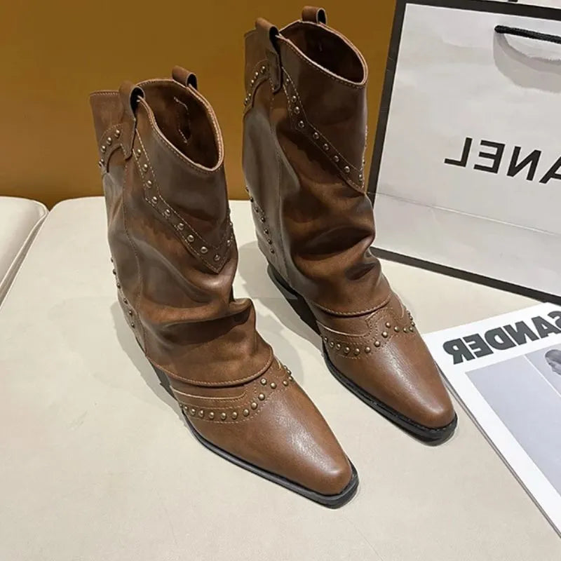 Angelica westernenkellaarsjes voor dames met studs