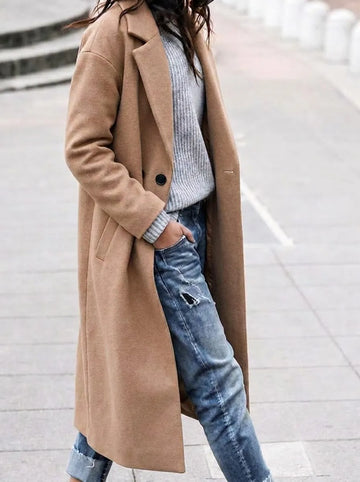 Angelika oversized damesjas met knoopsluiting en reverskraag