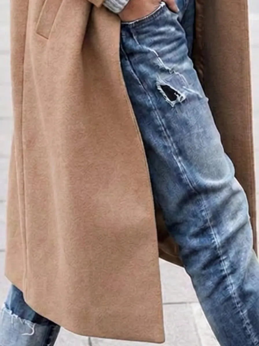 Angelika oversized damesjas met knoopsluiting en reverskraag