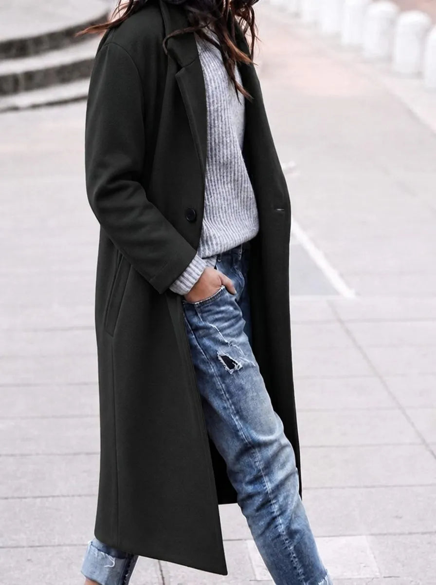 Angelika oversized damesjas met knoopsluiting en reverskraag