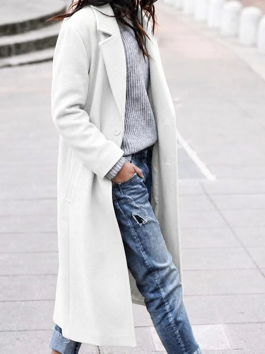 Angelika oversized damesjas met knoopsluiting en reverskraag
