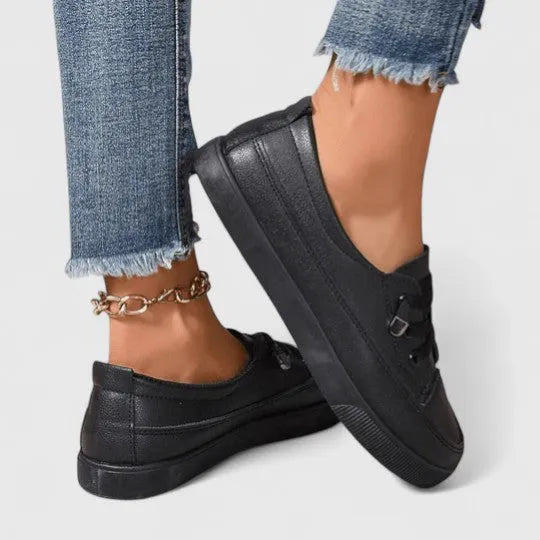 Aspen damesplateausneakers met vetersluiting
