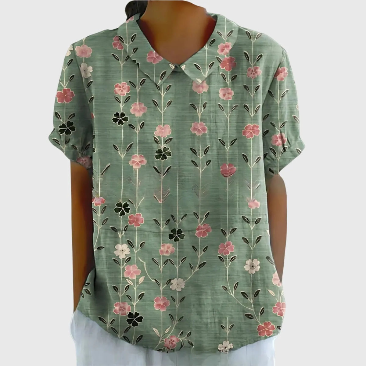 Ava damesblouse met kraag, bloemenprint en korte mouwen