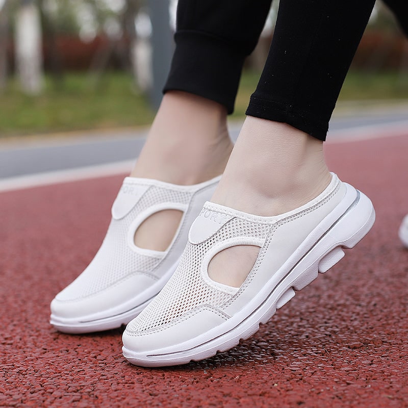 Instapsneakers zonder hiel met ademend mesh en gevoerde binnenzool, instapschoenen