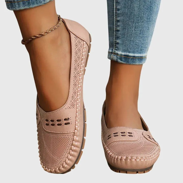 Beatrix geperforeerde damesloafers met instapmodel