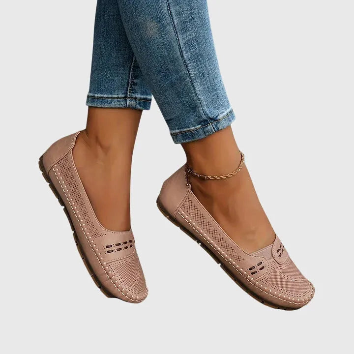 Beatrix geperforeerde damesloafers met instapmodel