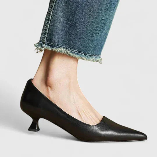 Carmela pumps met spitse neus en blokhak voor dames
