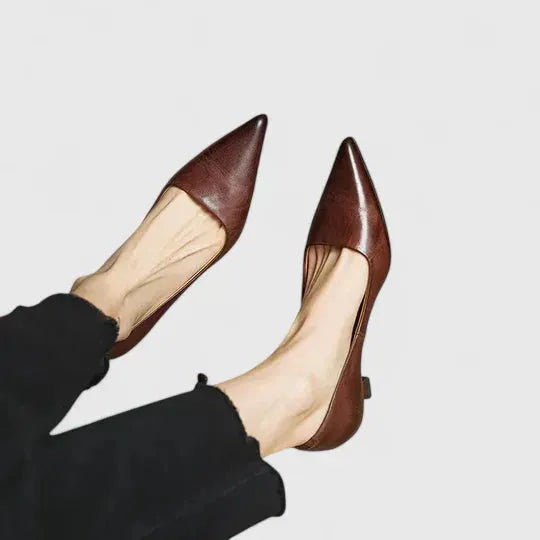Carmela pumps met spitse neus en blokhak voor dames