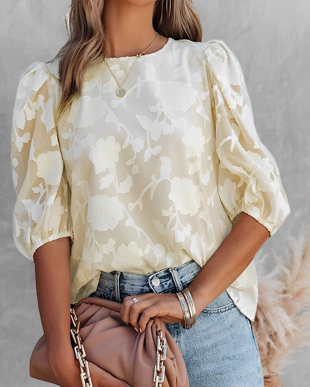 Chiffon Top met Bloemstructuur en Bubbelmouwen