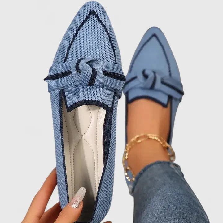 Crescentia loafers met spitse neus en strik voor dames