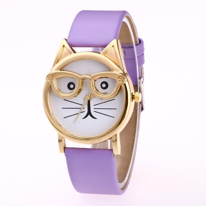 Horloge met wijzerplaat in kattenvorm