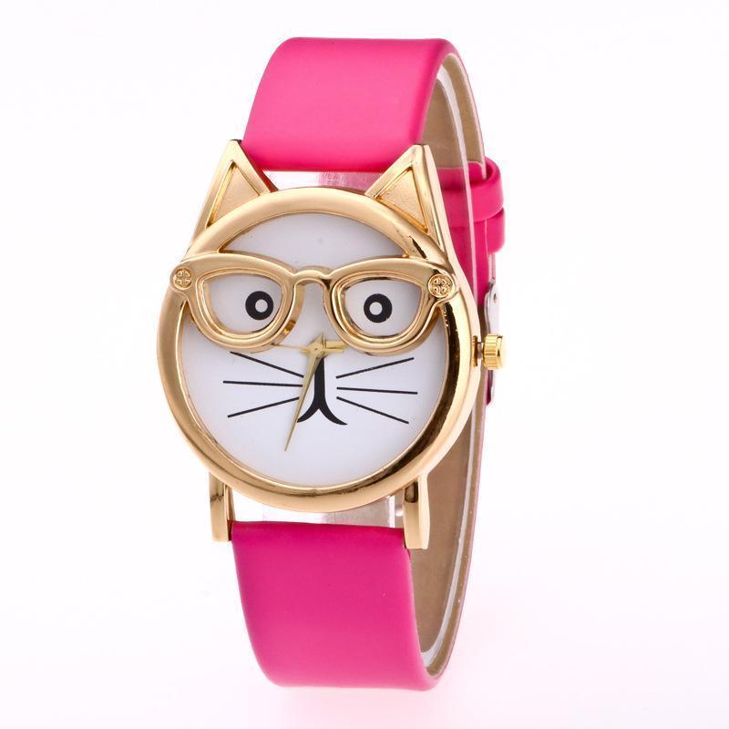 Horloge met wijzerplaat in kattenvorm